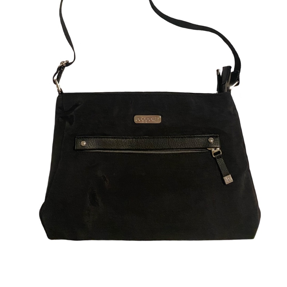 Baggallini Crossbody Purse in Black w removable wallet